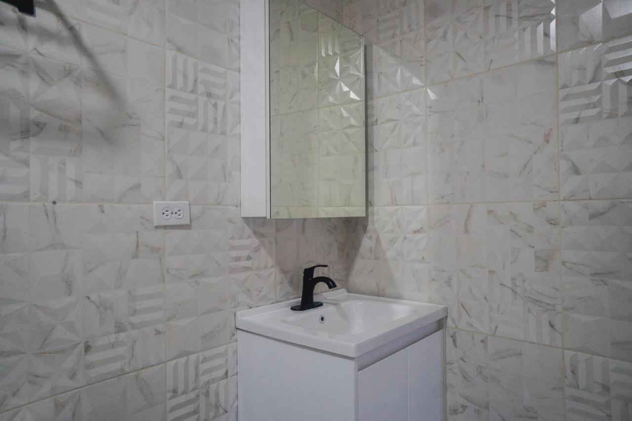 Apartamento Pavia'S Centerpoint Oasis Oranjestad Exterior foto